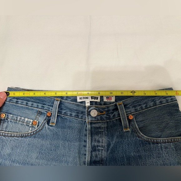 Re/Done Levi’s 90’s Crop Low Slung Short Size 27 - Picture 12 of 12